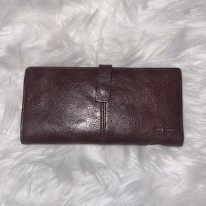 Wilson leather wallet